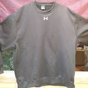 Under Armour sweatshirt